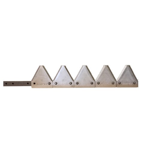 S35-4879 - 14' Riveted Sickle - Hesston/Field Queen